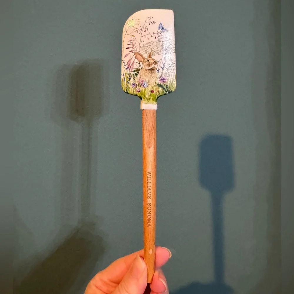 Williams Sonoma Easter Bunny Rabbit Spatula - 9”